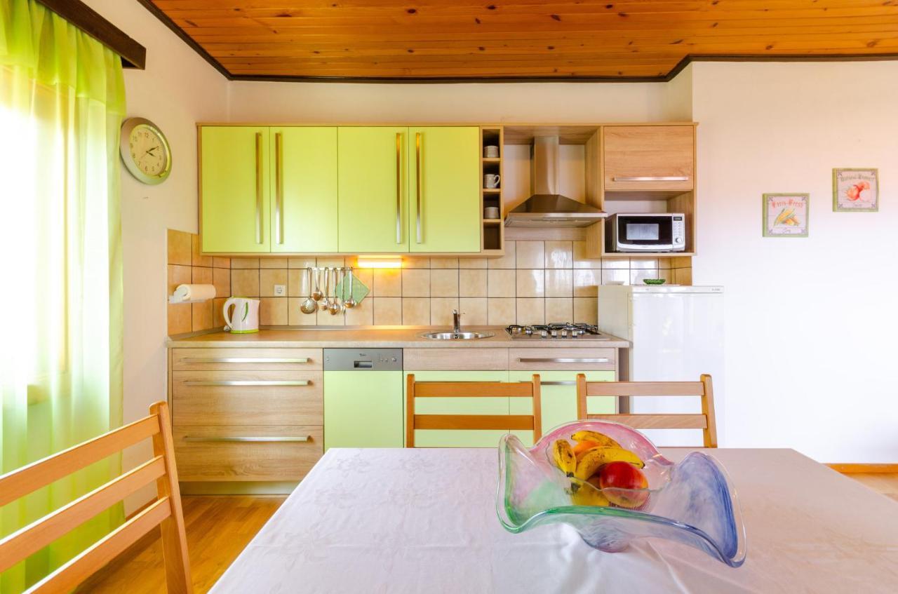 Apartamento Horvat Crikvenica Exterior foto